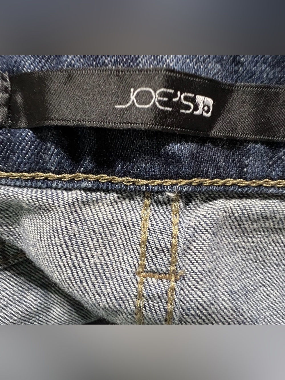 Joe's Jeans Mid Rise Boyfriend Destructed Cotton Dark Blue Denim Women’s Size 29 - Picture 10 of 11